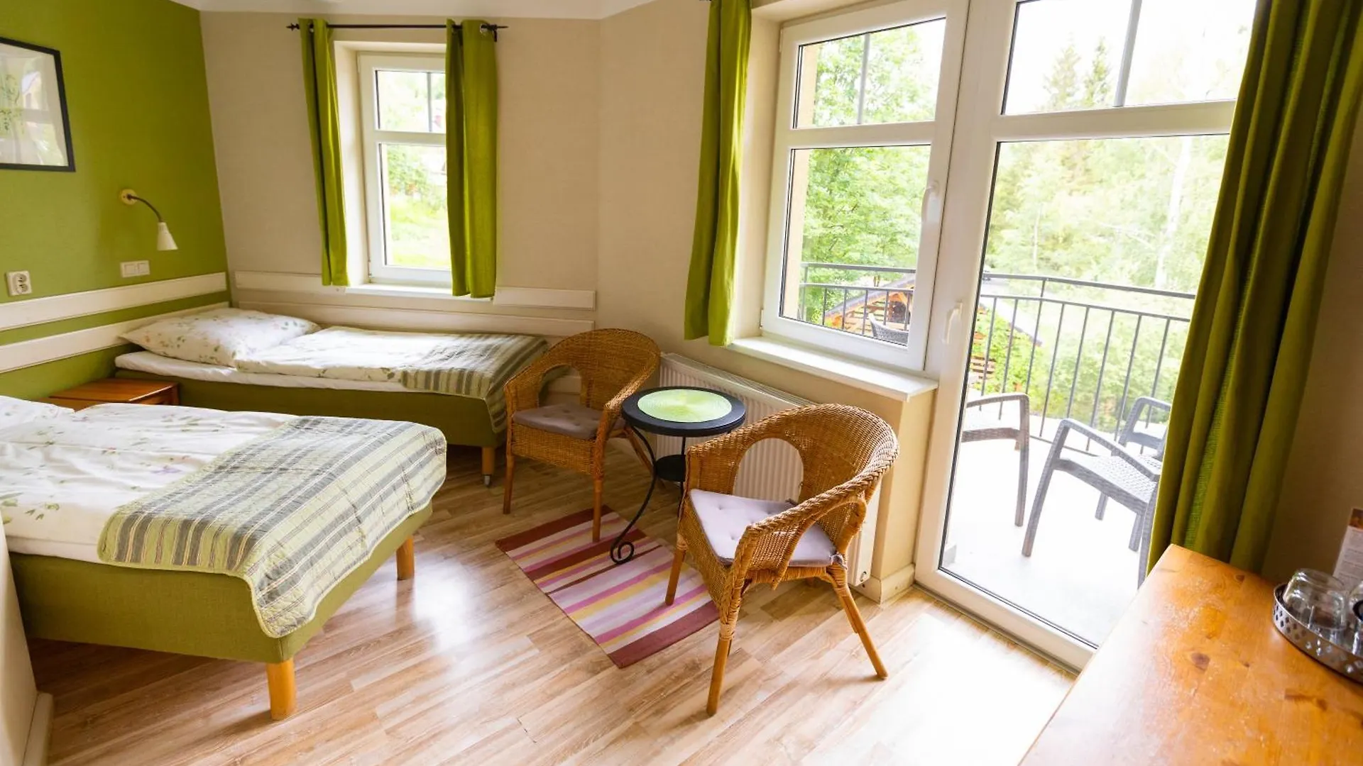 Dom Pod Koziolkami Bed & Breakfast Szklarska Poreba Poland