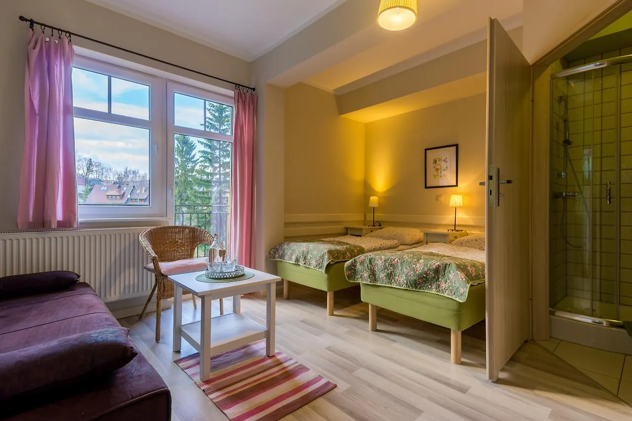 Dom Pod Koziolkami Bed & Breakfast Szklarska Poreba